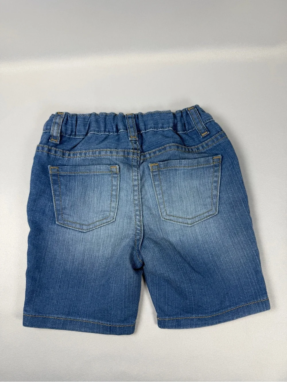 The Children’s Place Girls Denim Shorts Size 3T NWT